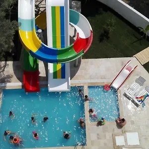Nesa , Kuşadası Türkiye